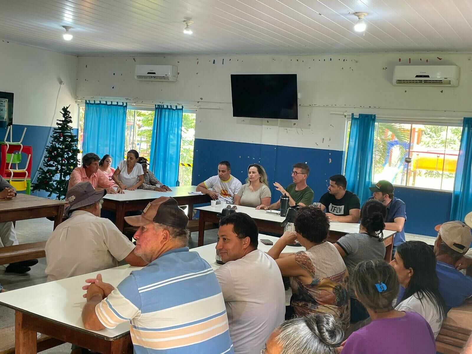 Imagem de compartilhamento para o artigo Reunião no Assentamento Aroeira alinha ações para fortalecer agricultura familiar em Chapadão do Sul da MS Todo dia